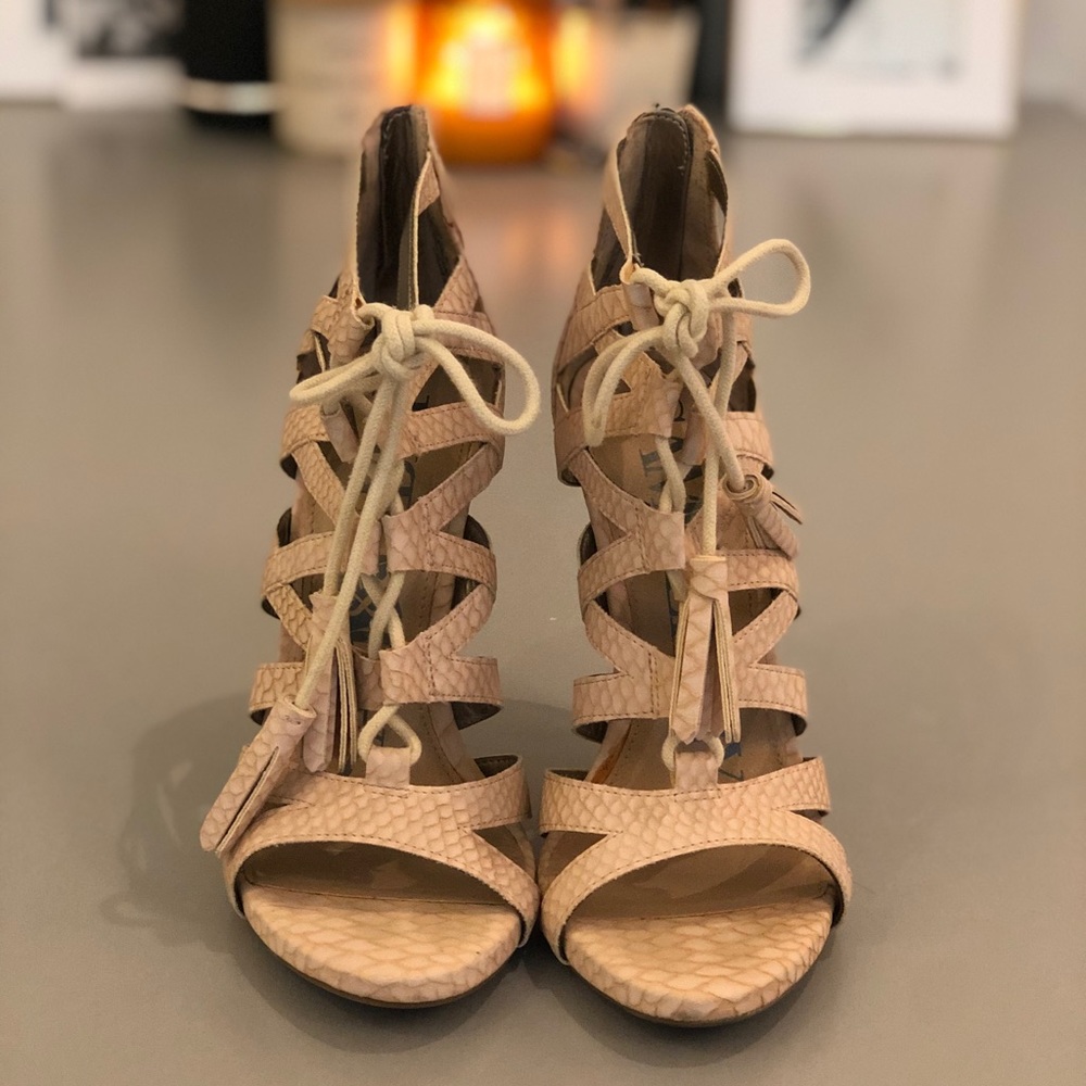 Sam and Libby heels (size 7)